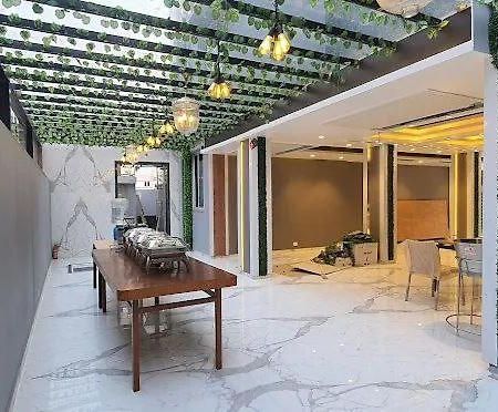 Hotel Mayfair Tower Calcuta Exterior foto